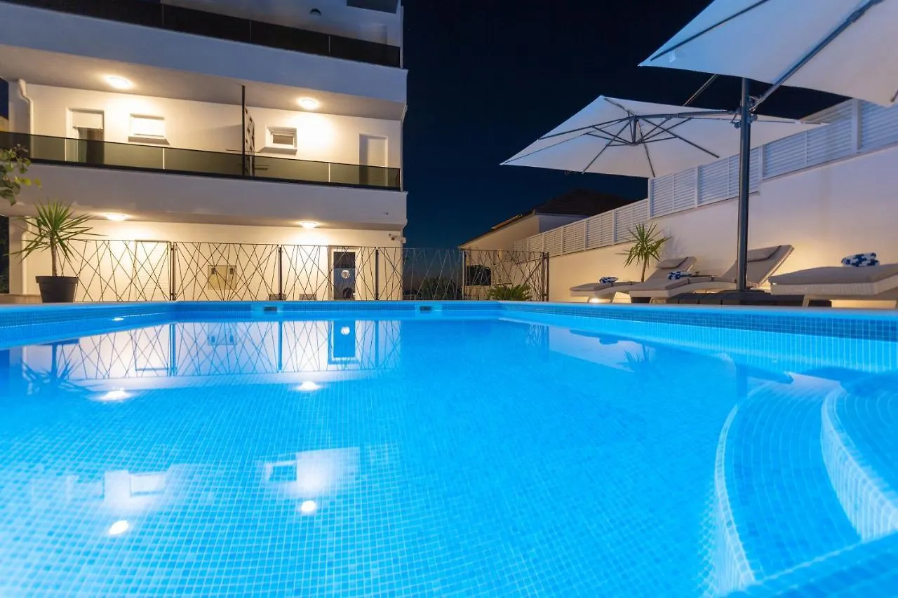 Villa Fortis B&B Trogir 4*,
